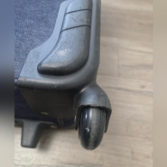 Hello Kitty Sanrio Y2K Denim Carry On Suitcase Unique Rare - Picture 12 of 16